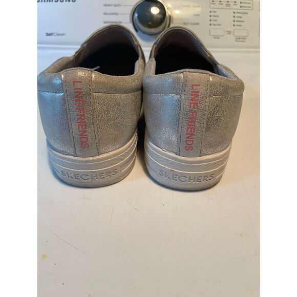 Sketchers Shoes (7.5) - Picture 5 of 5